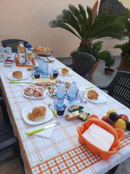 Ponte Valle B&B Pompei Скафати Екстериор снимка